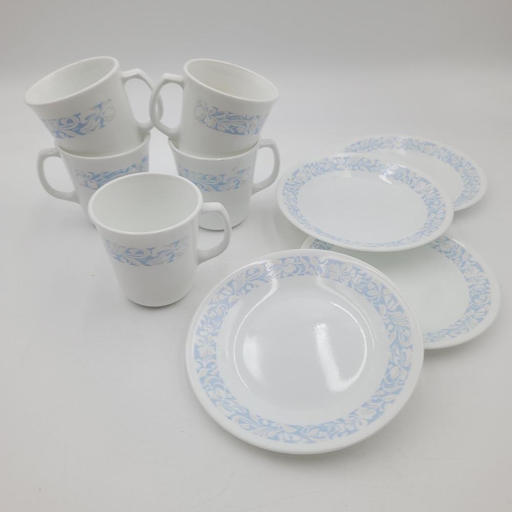 9pcCorelle Sea & Sand Set 5 Mugs 4 Bread & Butter Plates Blue Floral Vintage
